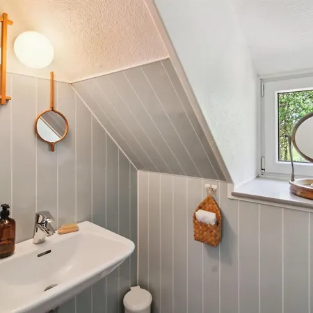 Kersta - 3-3km From The Sea By Interhome