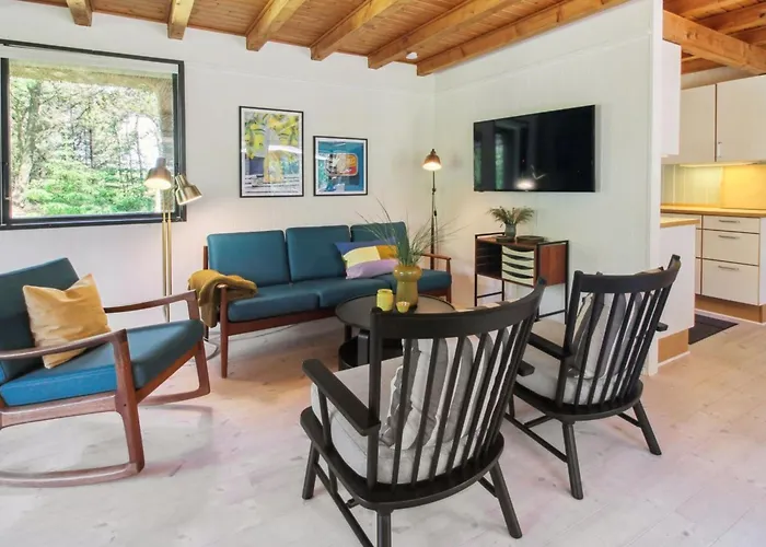 Casa de Férias Kersta - 3-3km From The Sea By Interhome *